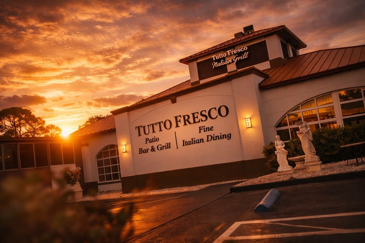 A dining scene associated with Tutto Fresco.